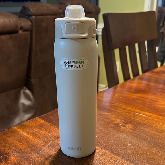 Ello Cream Water Bottle - Picture 1 of 5